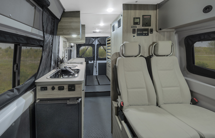 Winnebago Solis